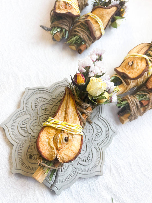 Smudge Stick: Palo Santo, Pear, Juniper, and Cinnamon